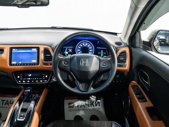 Honda Vezel I с пробегом 2014 года, цена 1 499 500 рублей, 166527 км, внедорожник, Автокод Объявления