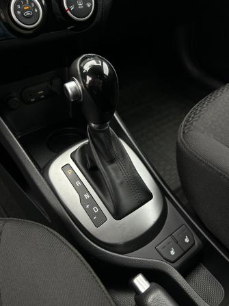 Kia Rio III Рестайлинг с пробегом 2017 года, цена 1 185 000 рублей, 104400 км, седан, Автокод Объявления