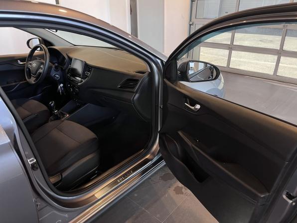 Hyundai Solaris II Рестайлинг с пробегом 2021 года, цена 1 629 000 рублей, 91795 км, седан, Автокод Объявления
