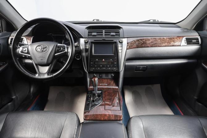 Toyota Camry VII (XV50) Рестайлинг с пробегом 2015 года, цена 1 999 000 рублей, 145300 км, седан, Автокод Объявления