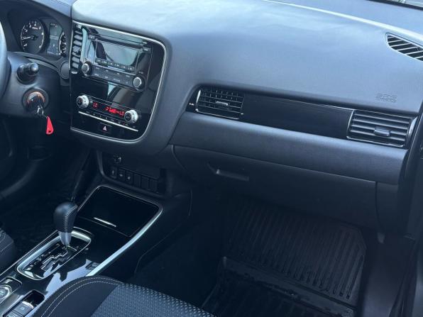 Mitsubishi Outlander III Рестайлинг 3 с пробегом 2021 года, цена 2 390 000 рублей, 79597 км, внедорожник, Автокод Объявления