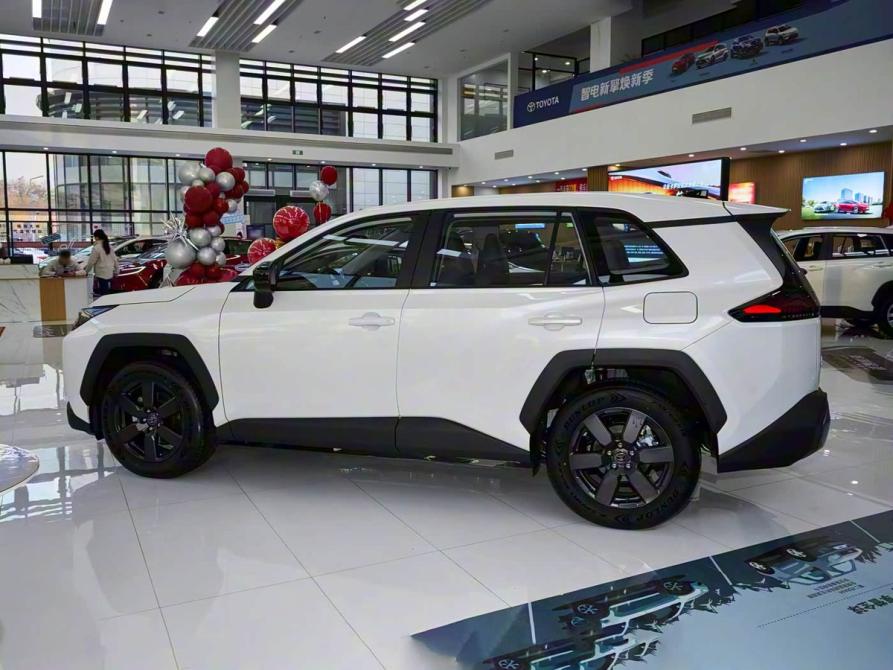 Toyota RAV4 VI (XA60) Москва  - изображение 4