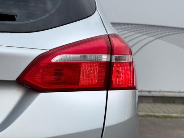 Ford Focus III Рестайлинг с пробегом 2017 года, цена 999 000 рублей, 185763 км, универсал, Автокод Объявления