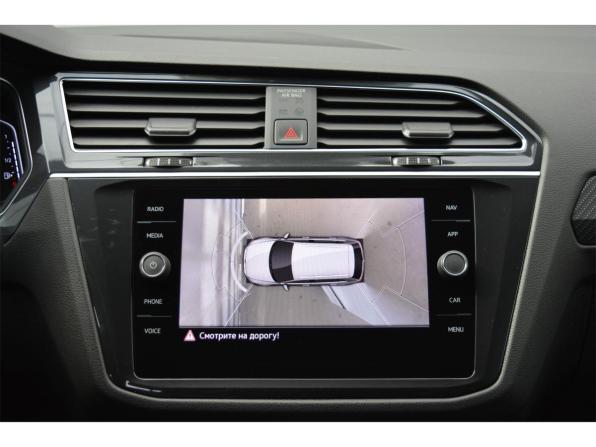 Volkswagen Tiguan II Рестайлинг с пробегом 2021 года, цена 3 700 000 рублей, 94705 км, внедорожник, Автокод Объявления