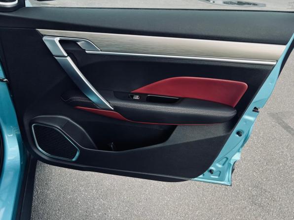 Geely Coolray I с пробегом 2023 года, цена 1 990 000 рублей, 19000 км, внедорожник, Автокод Объявления