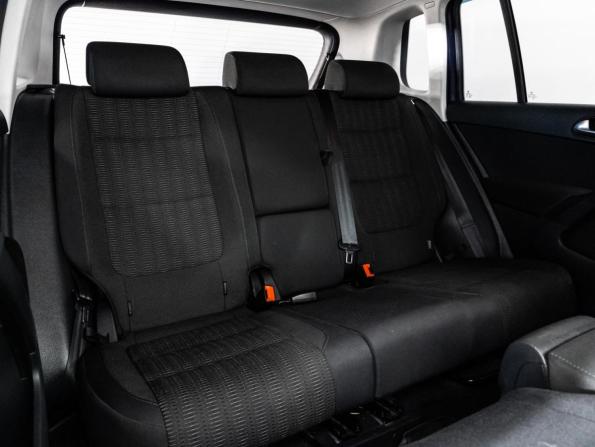 Volkswagen Tiguan I Рестайлинг с пробегом 2012 года, цена 949 000 рублей, 224340 км, внедорожник, Автокод Объявления