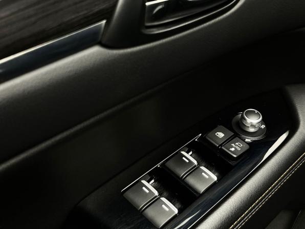 Mazda CX-5 II с пробегом 2018 года, цена 2 369 000 рублей, 191505 км, внедорожник, Автокод Объявления