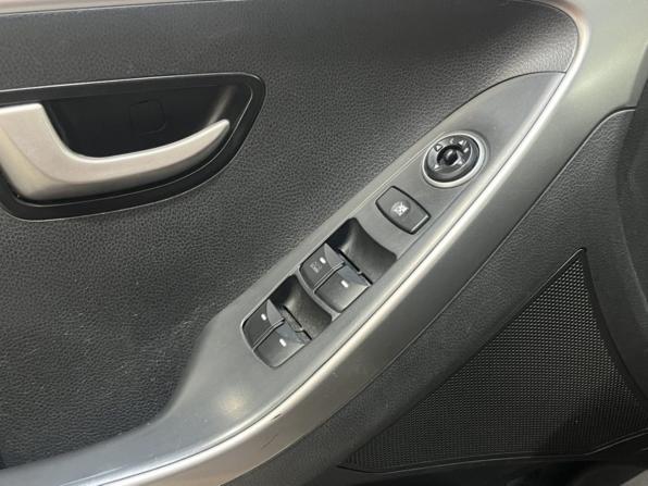 Hyundai i30 II с пробегом 2012 года, цена 985 000 рублей, 188205 км, хэтчбек, Автокод Объявления