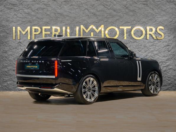 Новый Land Rover Range Rover V 2026 года, цена 24 690 000 рублей, внедорожник, Автокод Объявления