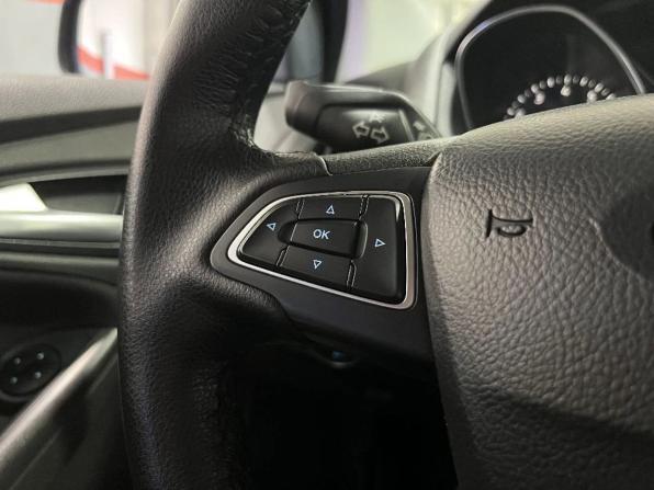 Ford Focus III Рестайлинг с пробегом 2015 года, цена 760 000 рублей, 206123 км, универсал, Автокод Объявления