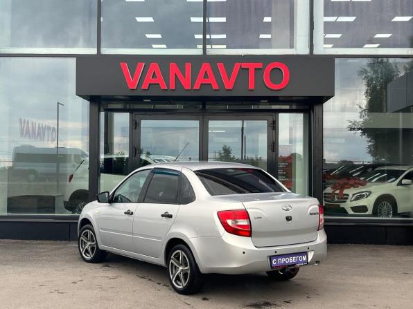 Lada (ВАЗ) Granta I с пробегом 2016 года, цена 580 000 рублей, 81000 км, седан, Автокод Объявления