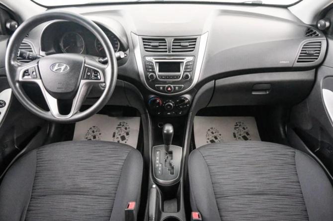 Hyundai Solaris I Рестайлинг с пробегом 2014 года, цена 1 049 000 рублей, 112400 км, седан, Автокод Объявления