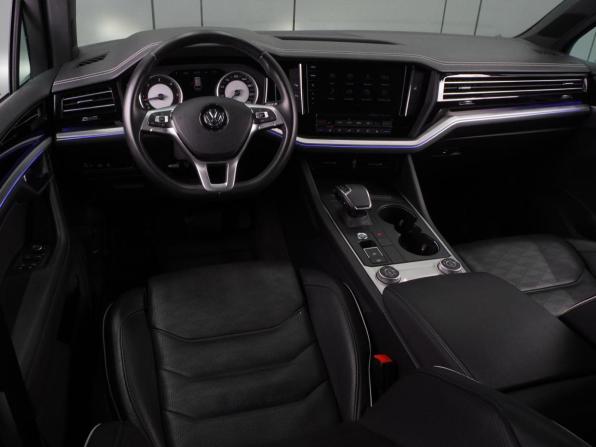 Volkswagen Touareg III с пробегом 2020 года, цена 6 678 000 рублей, 97300 км, внедорожник, Автокод Объявления