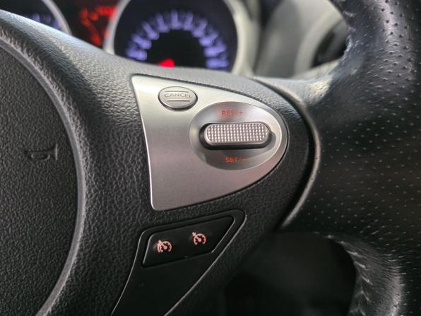 Nissan Juke I Рестайлинг с пробегом 2014 года, цена 1 219 000 рублей, 74000 км, внедорожник, Автокод Объявления