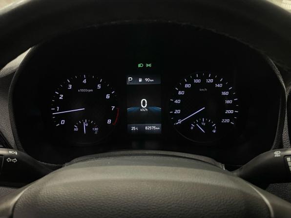 Hyundai Solaris II Рестайлинг с пробегом 2022 года, цена 1 620 000 рублей, 82574 км, седан, Автокод Объявления