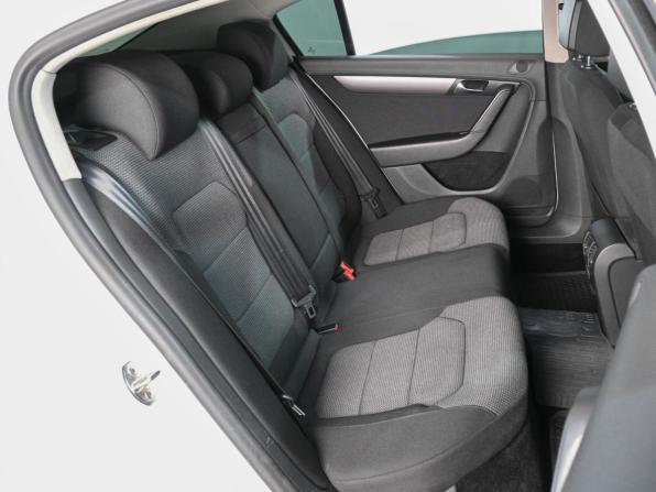 Volkswagen Passat B7 с пробегом 2012 года, цена 1 169 000 рублей, 165808 км, седан, Автокод Объявления