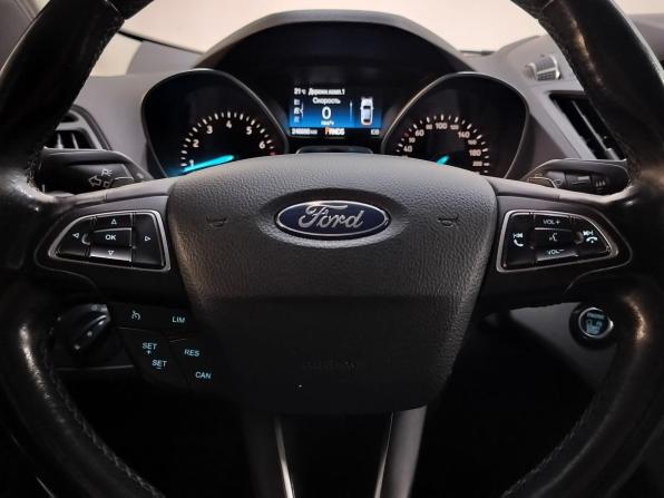 Ford Kuga II Рестайлинг с пробегом 2018 года, цена 1 300 000 рублей, 248000 км, внедорожник, Автокод Объявления