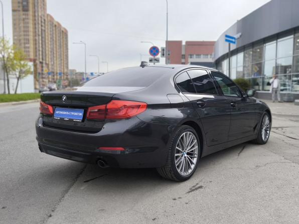 BMW 5 серии VII (G30/G31/G38) с пробегом 2017 года, цена 3 990 000 рублей, 88400 км, седан, Автокод Объявления