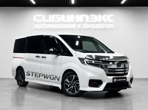 Honda Stepwgn V Рестайлинг с пробегом 2019 года, цена 2 560 000 рублей, 22200 км, минивэн, Автокод Объявления