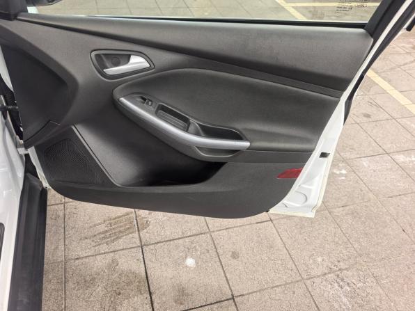 Ford Focus III с пробегом 2012 года, цена 760 000 рублей, 147000 км, хэтчбек, Автокод Объявления