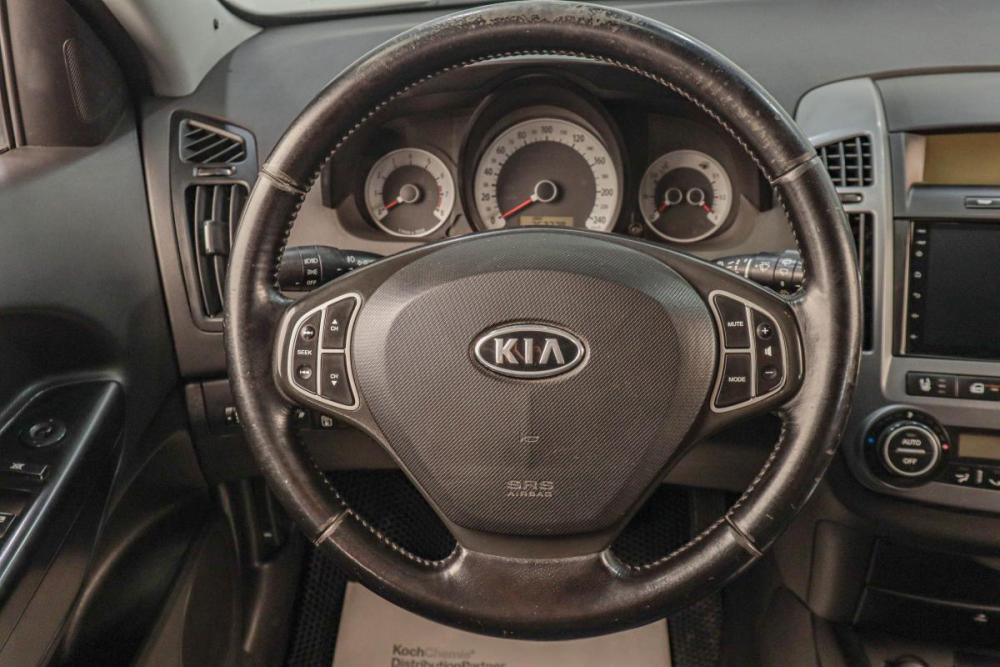 Kia Ceed I Челябинск  - изображение 12