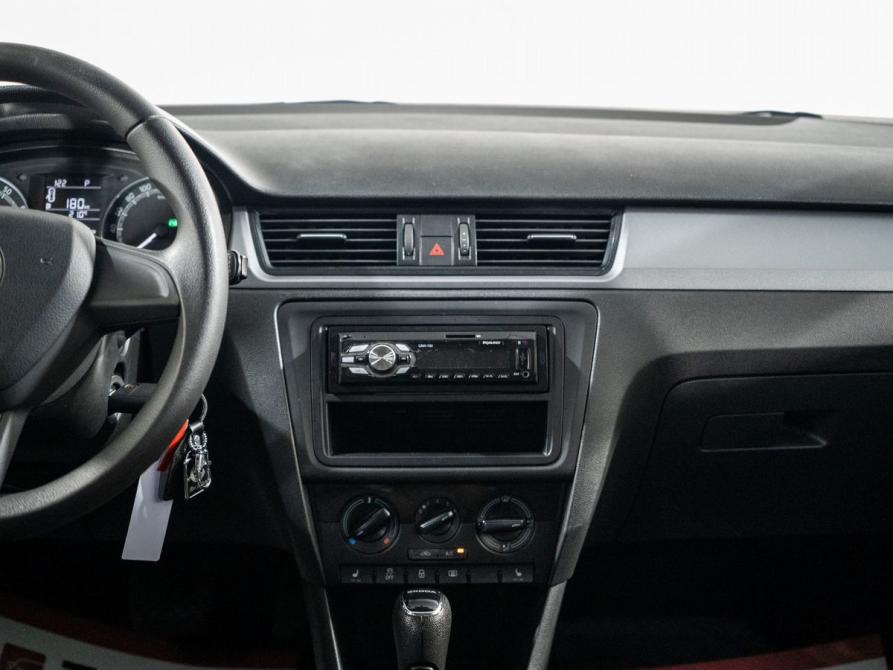 Skoda Rapid I Рестайлинг Иркутск  - изображение 11