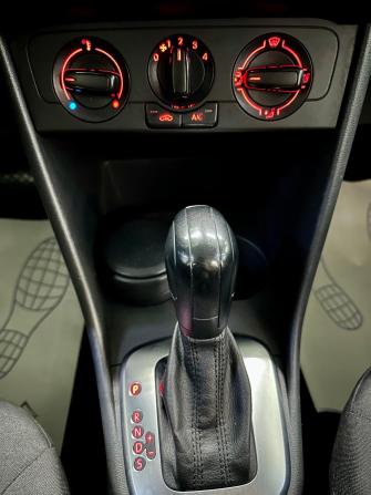 Volkswagen Polo V Рестайлинг с пробегом 2016 года, цена 1 160 000 рублей, 110234 км, седан, Автокод Объявления