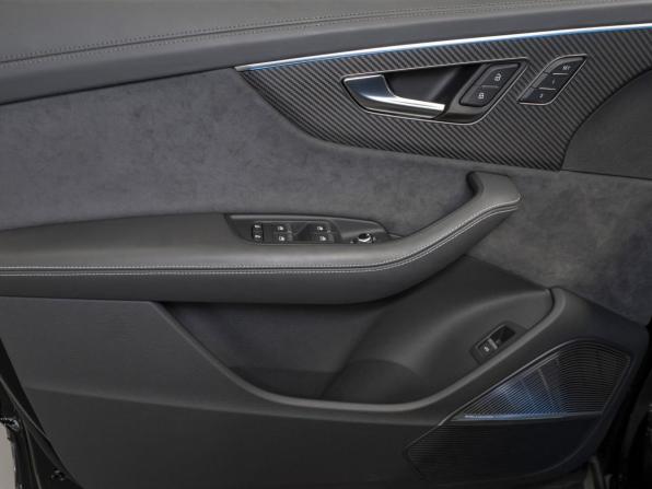 Audi Q7 II (4M) Рестайлинг 2 с пробегом 2025 года, цена 15 990 000 рублей, 10 км, внедорожник, Автокод Объявления
