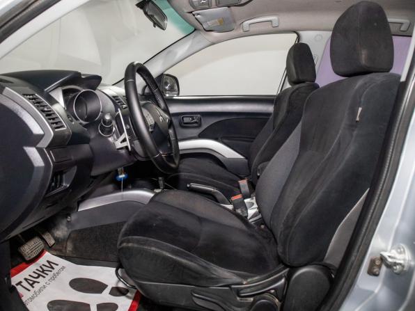 Mitsubishi Outlander II с пробегом 2007 года, цена 995 000 рублей, 289766 км, внедорожник, Автокод Объявления