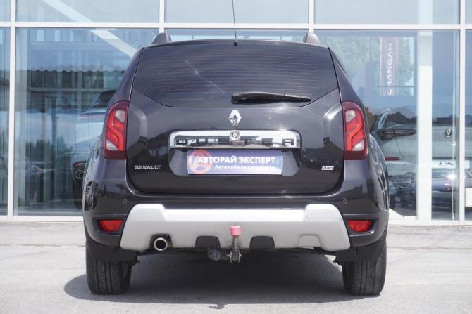 Renault Duster I Рестайлинг с пробегом 2017 года, цена 1 170 000 рублей, 221280 км, внедорожник, Автокод Объявления