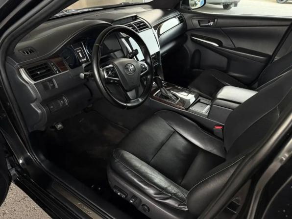 Toyota Camry VII (XV50) Рестайлинг с пробегом 2016 года, цена 1 859 000 рублей, 173000 км, седан, Автокод Объявления
