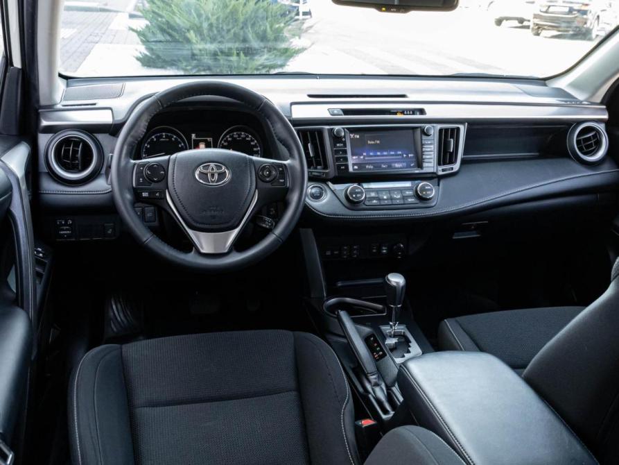 Toyota RAV4 IV (XA40) Рестайлинг Краснодар  - изображение 6