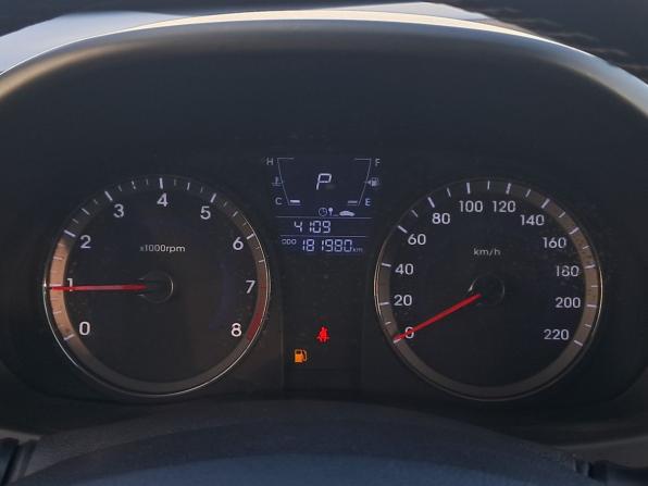 Hyundai Solaris I с пробегом 2012 года, цена 780 000 рублей, 180001 км, седан, Автокод Объявления