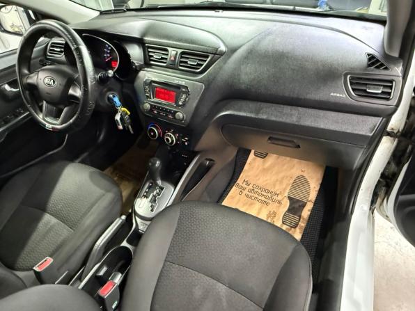 Kia Rio III с пробегом 2013 года, цена 681 000 рублей, 268162 км, седан, Автокод Объявления