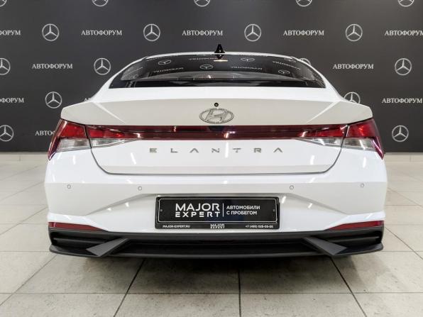 Hyundai Elantra VII (CN7) с пробегом 2022 года, цена 1 960 000 рублей, 88531 км, седан, Автокод Объявления