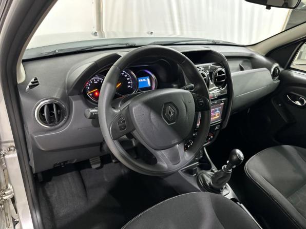 Renault Duster I Рестайлинг с пробегом 2018 года, цена 1 580 000 рублей, 87594 км, внедорожник, Автокод Объявления