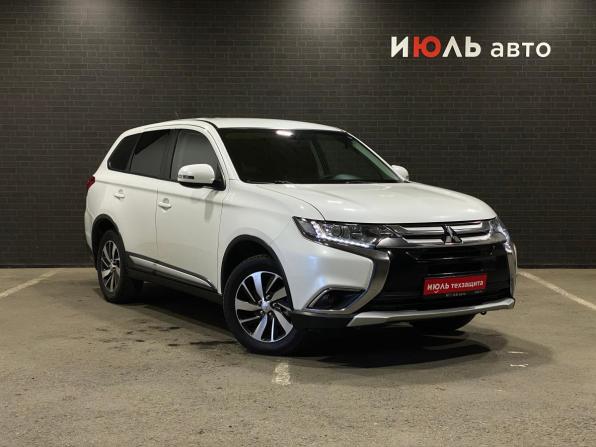Mitsubishi Outlander III Рестайлинг 2 с пробегом 2016 года, цена 1 779 000 рублей, 97870 км, внедорожник, Автокод Объявления