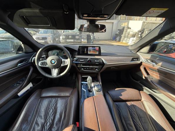 BMW 5 серии VII (G30/G31/G38) с пробегом 2017 года, цена 2 849 000 рублей, 250000 км, седан, Автокод Объявления