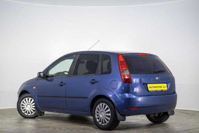 Ford Fiesta Mk5 с пробегом 2005 года, цена 289 000 рублей, 280000 км, хэтчбек, Автокод Объявления
