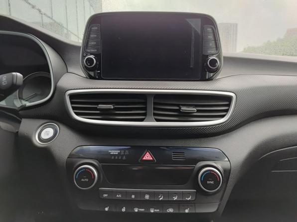 Hyundai Tucson III Рестайлинг с пробегом 2019 года, цена 2 479 800 рублей, 79650 км, внедорожник, Автокод Объявления