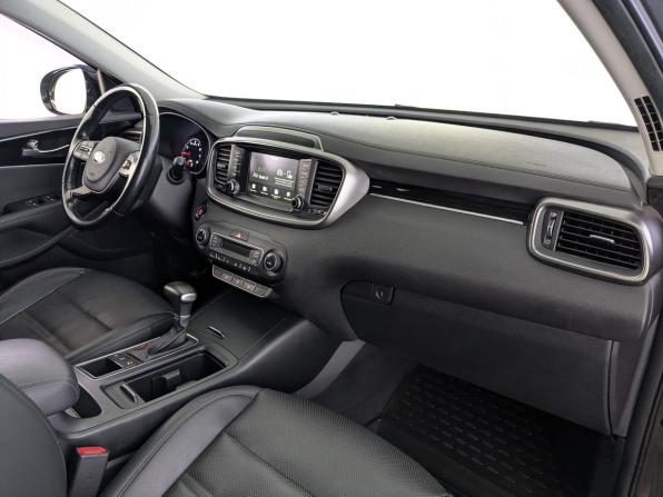 Kia Sorento III Prime Рестайлинг с пробегом 2018 года, цена 2 800 000 рублей, 71514 км, внедорожник, Автокод Объявления