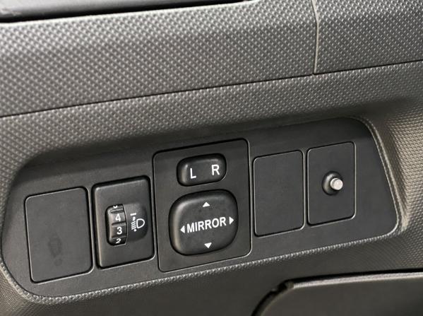 Toyota Auris I с пробегом 2007 года, цена 465 000 рублей, 350000 км, хэтчбек, Автокод Объявления