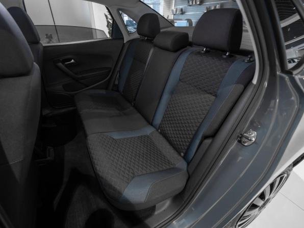 Volkswagen Polo V Рестайлинг с пробегом 2019 года, цена 1 275 000 рублей, 104530 км, седан, Автокод Объявления