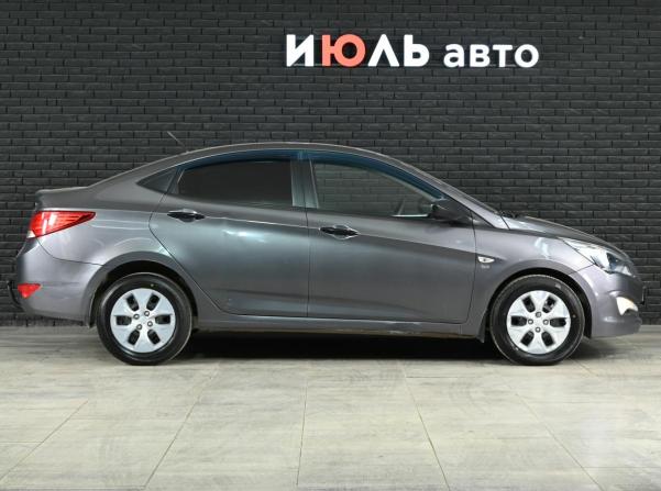 Hyundai Solaris I Рестайлинг с пробегом 2015 года, цена 850 000 рублей, 229617 км, седан, Автокод Объявления