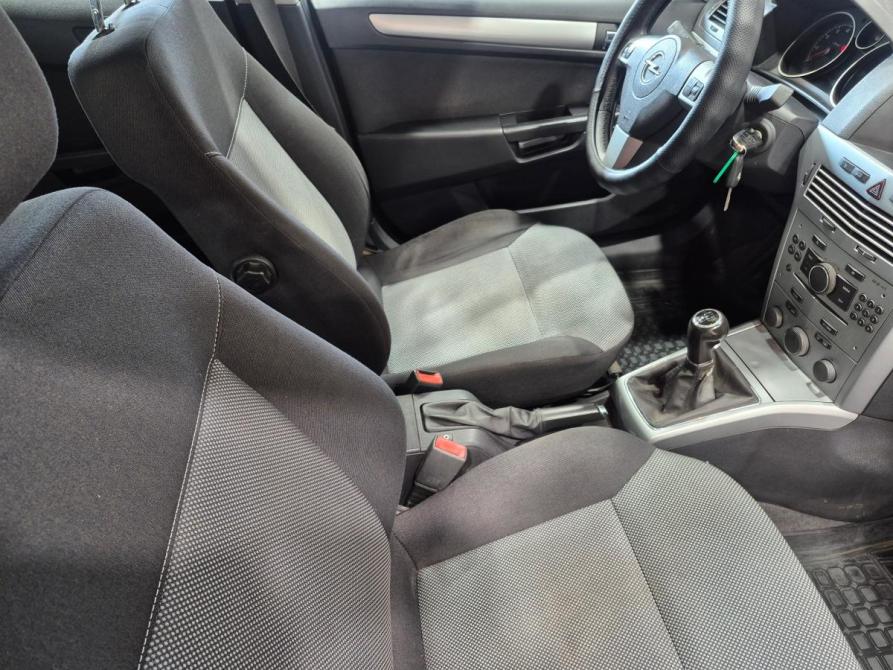 Opel Astra H Рестайлинг Воронеж  - изображение 17