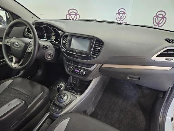 Lada (ВАЗ) Vesta I с пробегом 2016 года, цена 664 000 рублей, 155891 км, седан, Автокод Объявления