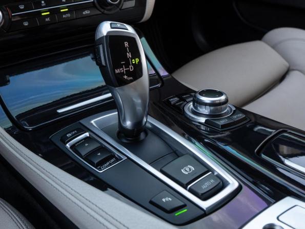 BMW 5 серии VI (F10/F11/F07) Рестайлинг с пробегом 2016 года, цена 2 525 000 рублей, 150589 км, седан, Автокод Объявления