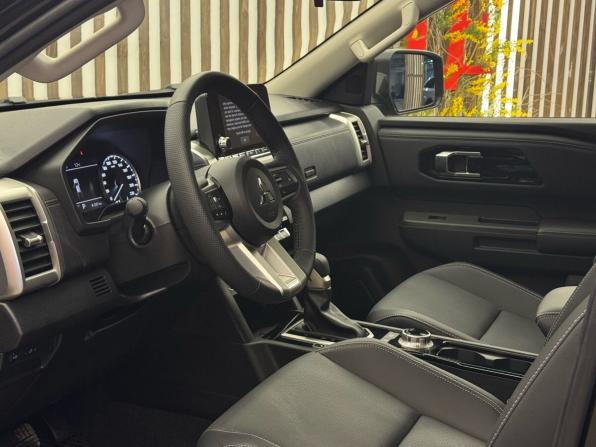 Mitsubishi L200 VI с пробегом 2025 года, цена 5 075 000 рублей, 10 км, offers.body_type.unknown, Автокод Объявления
