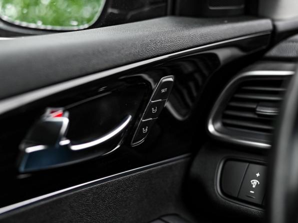 Kia Sorento III Prime Рестайлинг с пробегом 2020 года, цена 2 673 000 рублей, 125943 км, внедорожник, Автокод Объявления