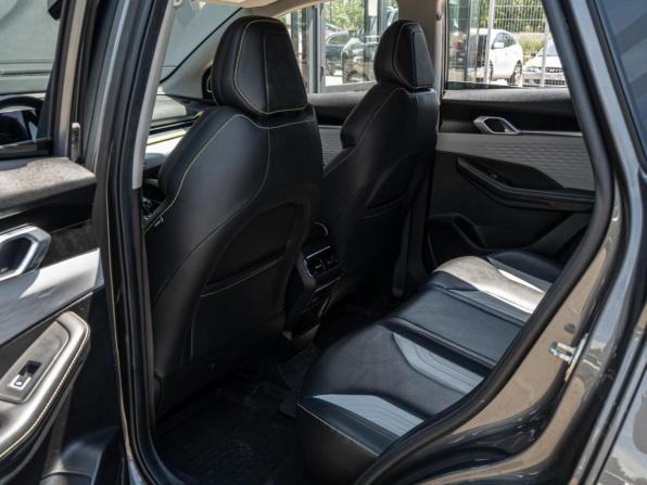 Geely Coolray I Рестайлинг с пробегом 2023 года, цена 2 150 000 рублей, 35620 км, внедорожник, Автокод Объявления